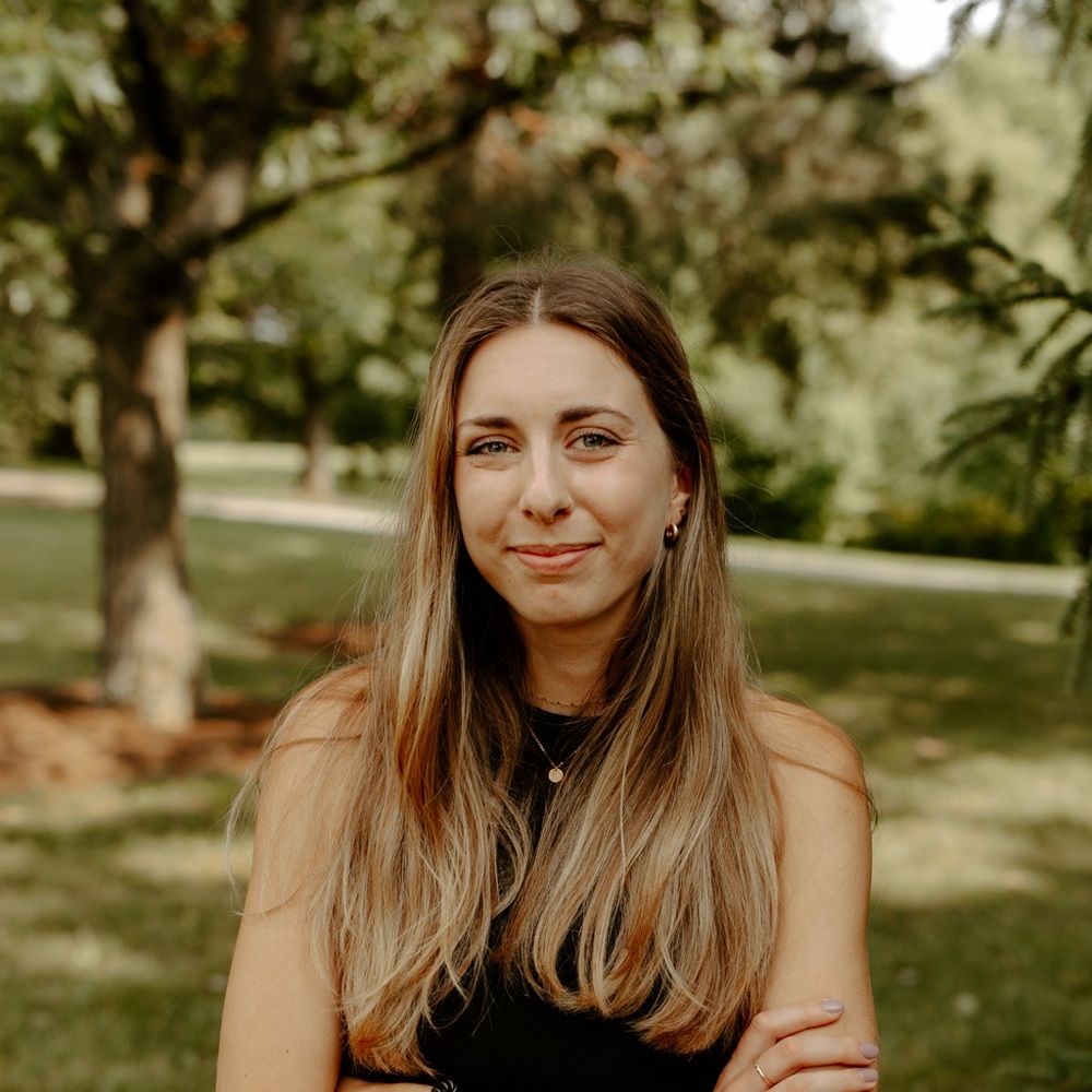 Meet your Posher, Carly